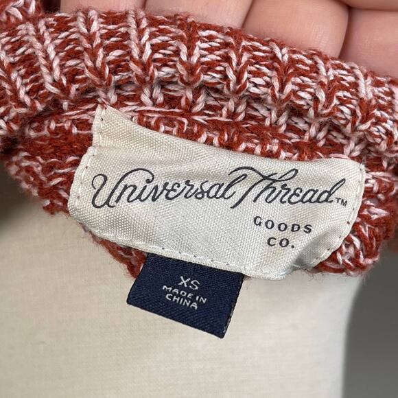 Universal Thread • Rust Heathered Chunky Sweater - Picture 5 of 6